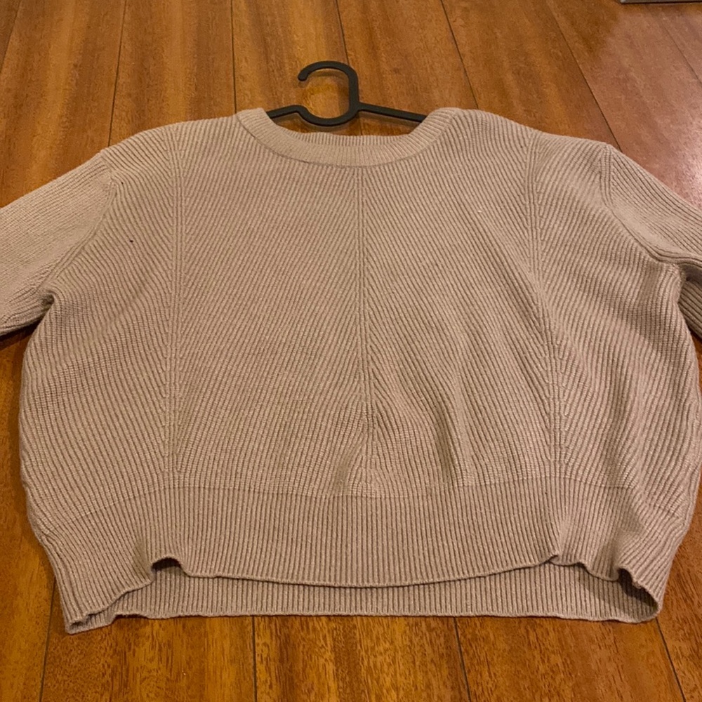 Cableknit Cropped Sweater Like New